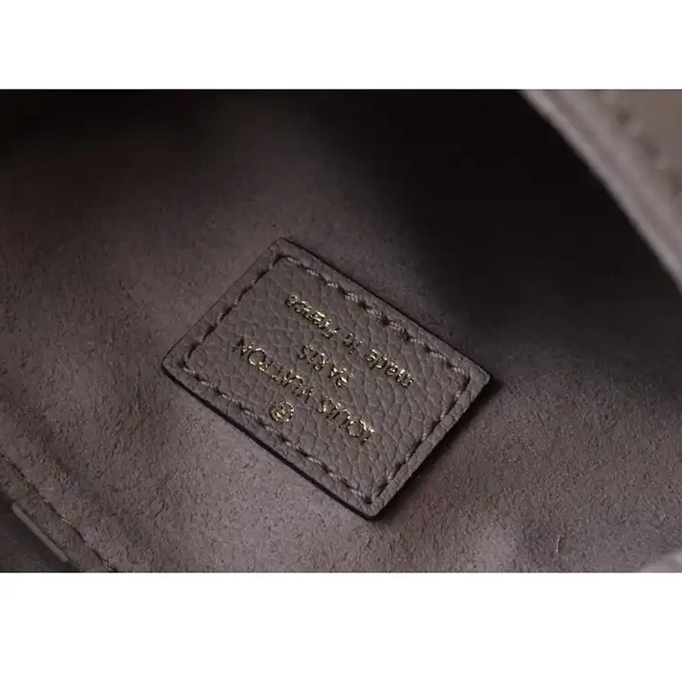 Fashionrep 2107YA0126 Bags LV 0629